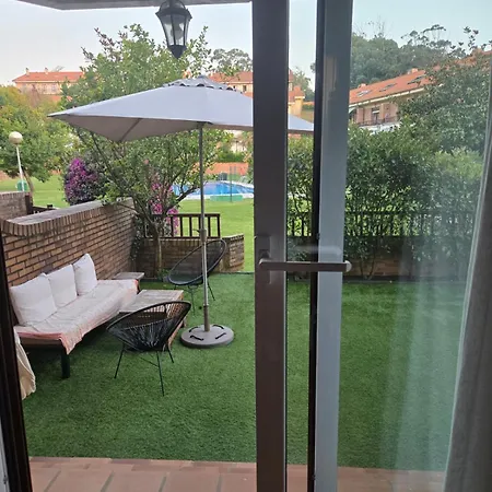 Pareado En En La Playa Loredo