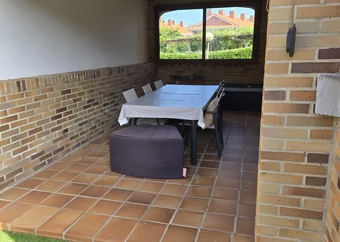 Pareado En En La Playa Loredo